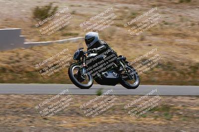 media/Apr-19-2025-AHRMA (Sat) [[3d98ca3309]]/Race/Group 1/Turn 4/